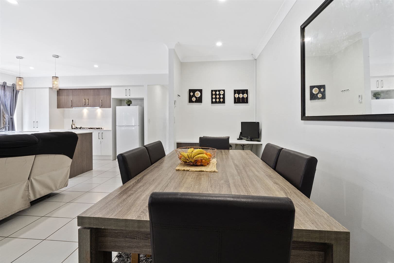 4 Rory Street, Logan Reserve QLD 4133, Logan Reserve - Thumbnail 4