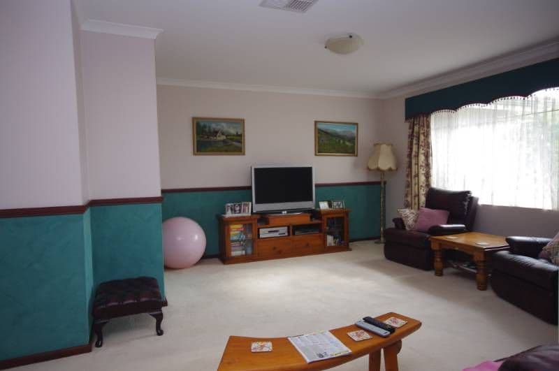 17 Heathfield Drive, LANDSDALE WA 6065, Landsdale - Thumbnail 8