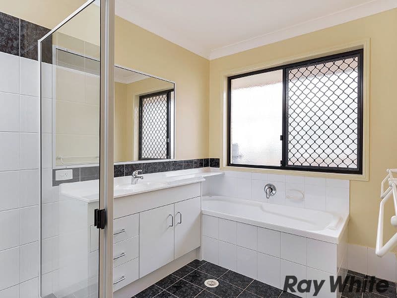 7 Wyellan Place, Upper Kedron QLD 4055, Upper Kedron - Thumbnail 8