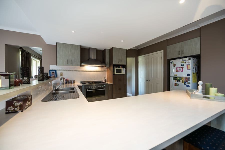 23 Scarlet Oak Avenue, MELTON WEST VIC 3337, Melton West - Thumbnail 2