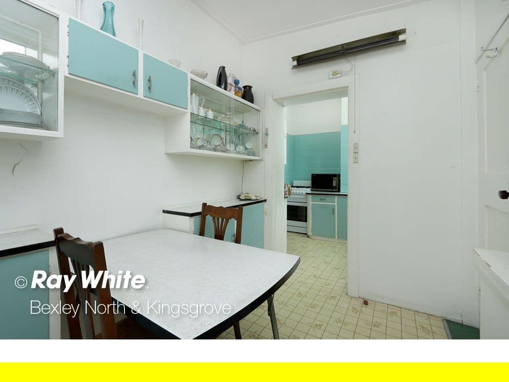28 Banner Road, Kingsgrove - Thumbnail 4