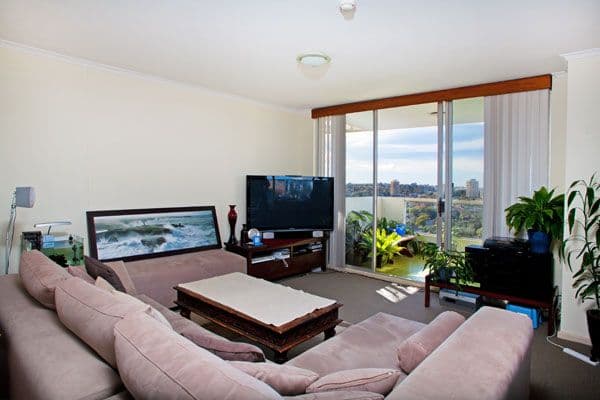 21  Sutherland Street, CREMORNE NSW 2090, Cremorne - Thumbnail 2