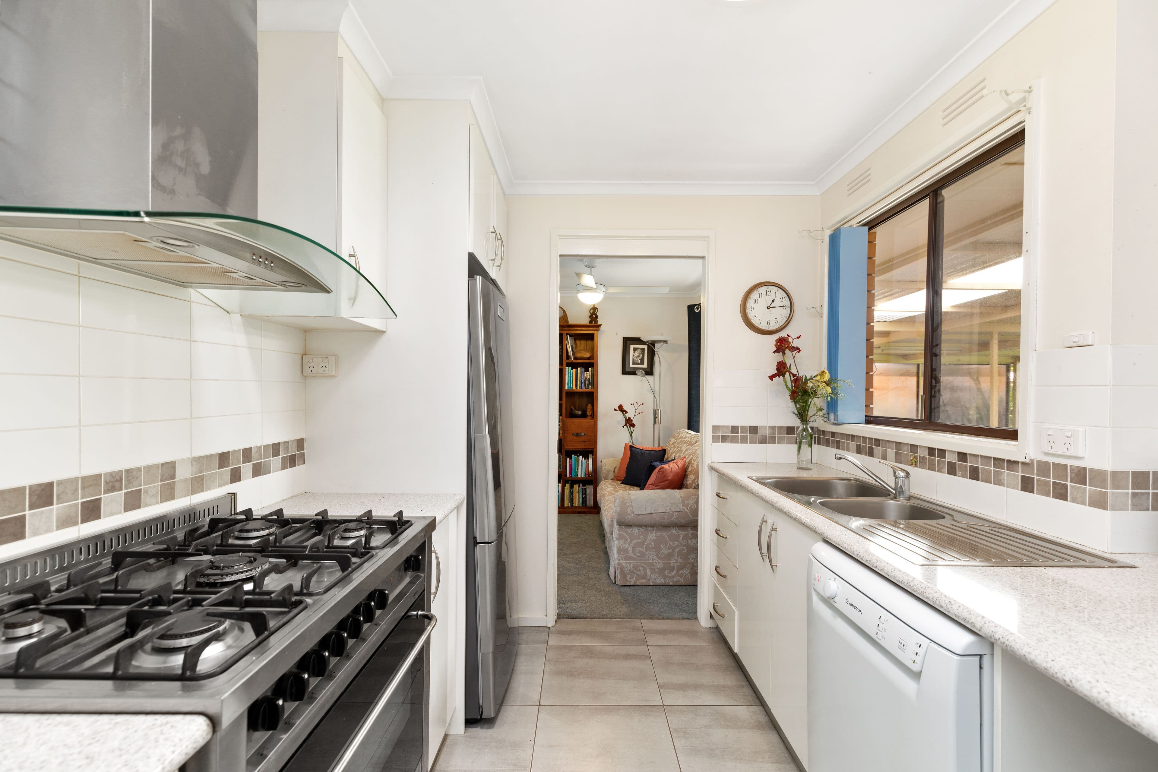 46 Maple Road, Lake Albert NSW 2650, Lake Albert - Thumbnail 2