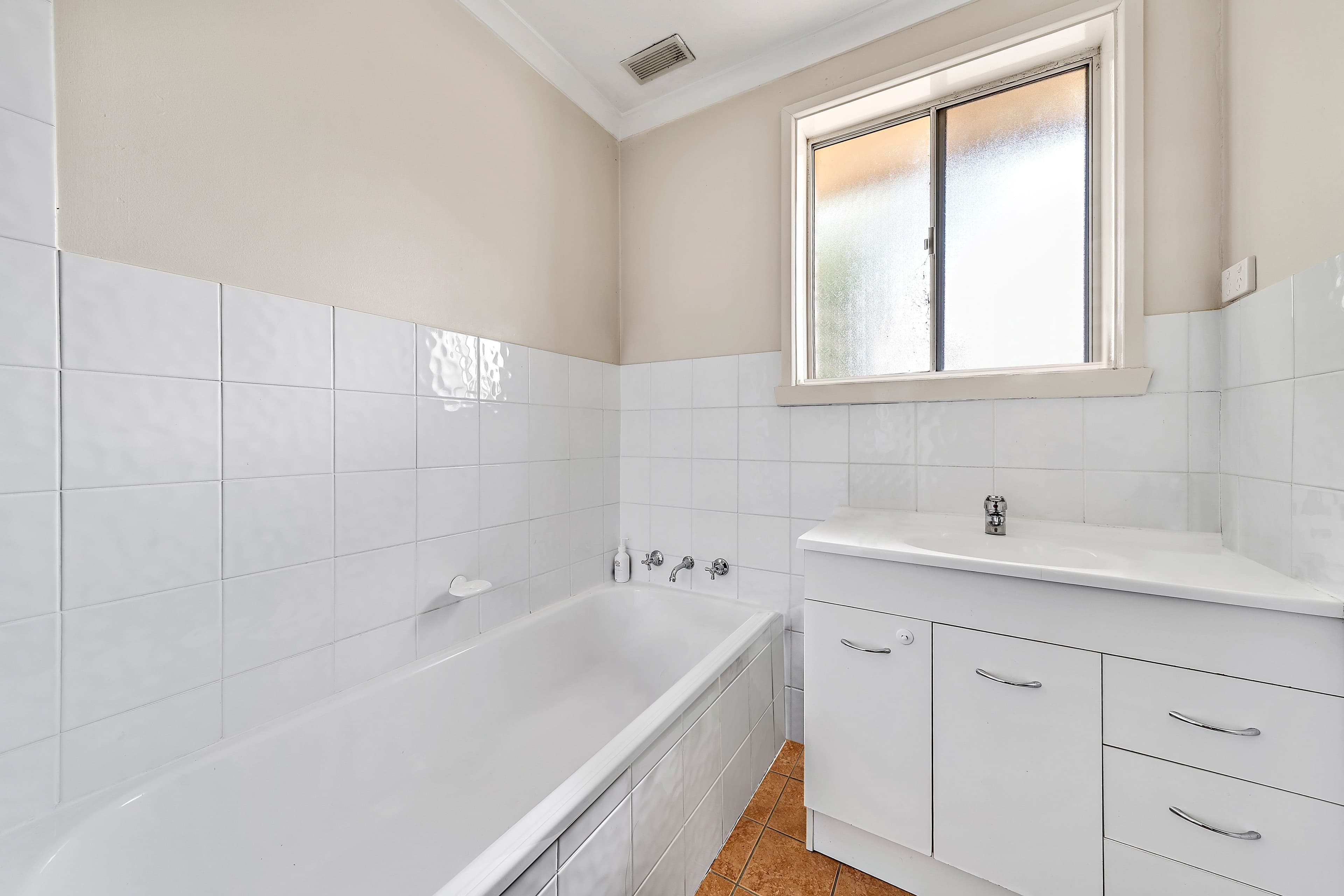 86A & 86B Belconnen Way, Page ACT 2614, Page - Thumbnail 5