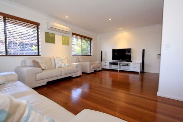 85 Acanthus Avenue, BURLEIGH WATERS QLD 4220, Burleigh Waters - Image 1