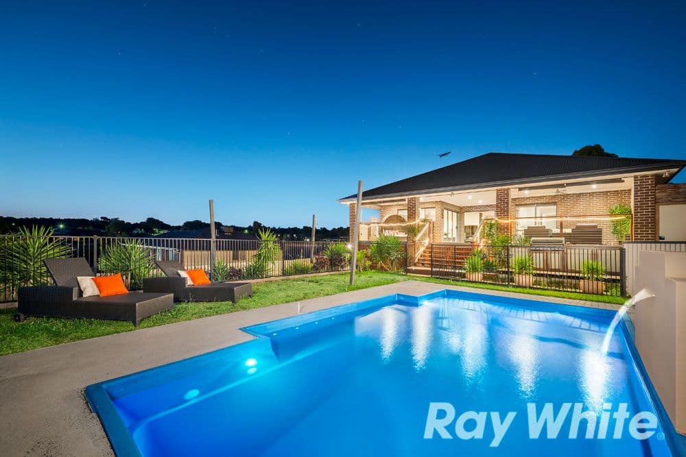 29 Diamond Views Drive, Diamond Creek VIC 3089, Diamond Creek - Thumbnail 2