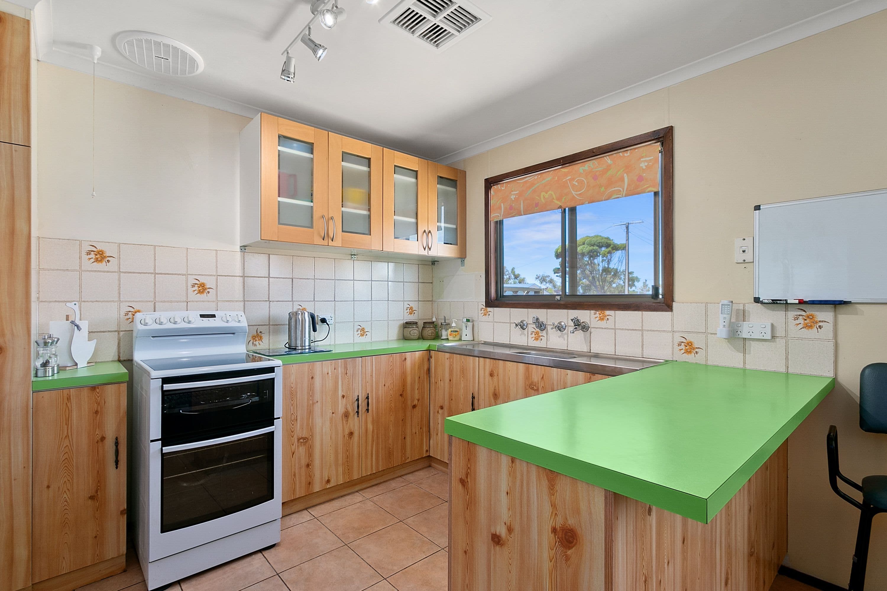 1 Barton Road, Tiddy Widdy Beach SA 5571, Tiddy Widdy Beach - Thumbnail 3