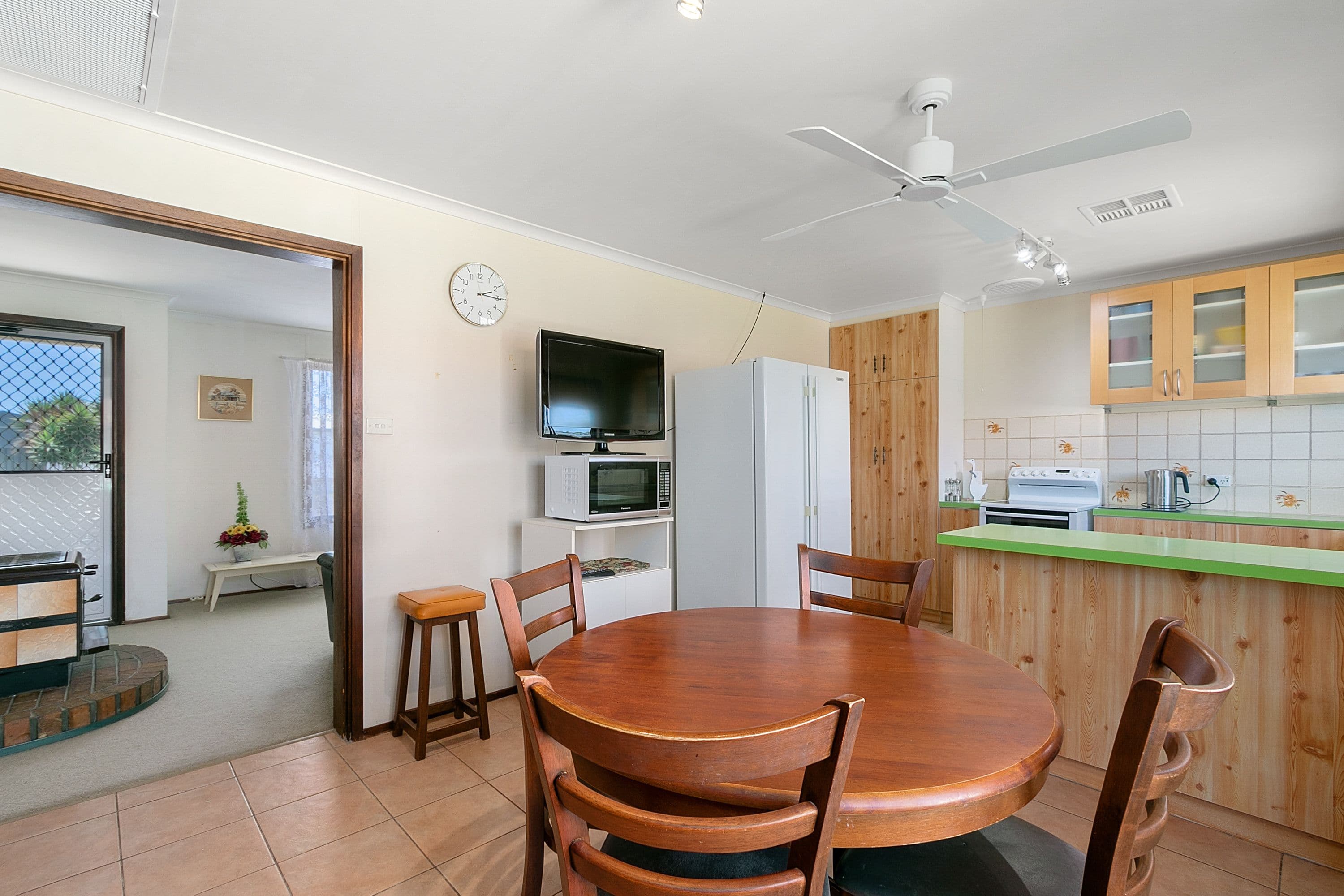 1 Barton Road, Tiddy Widdy Beach SA 5571, Tiddy Widdy Beach - Thumbnail 4