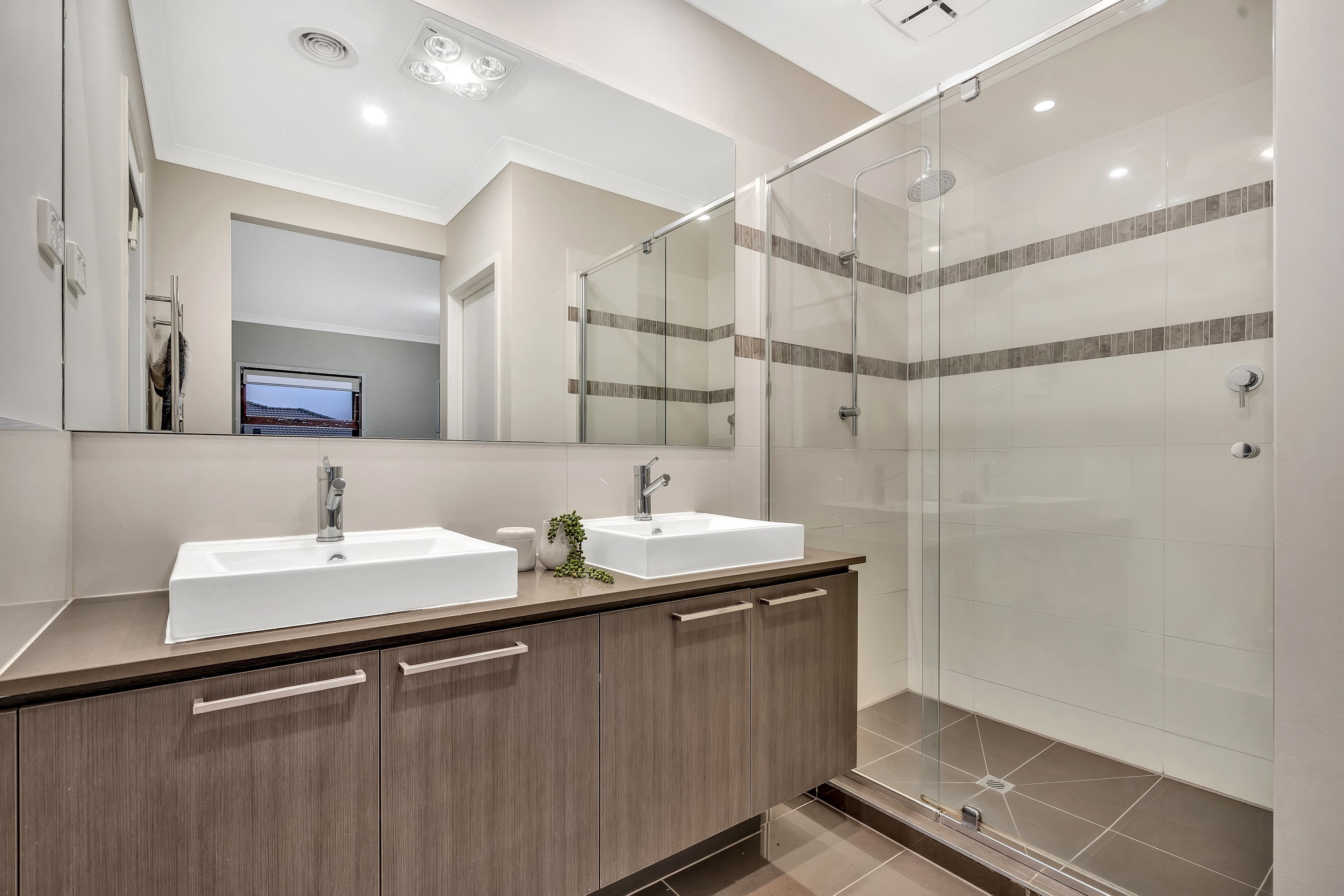 62 Wattletree Street, Craigieburn VIC 3064, Craigieburn - Thumbnail 4