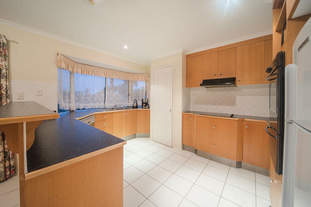 1 Daydream Court, Cannonvale QLD 4802, Cannonvale - Thumbnail 6