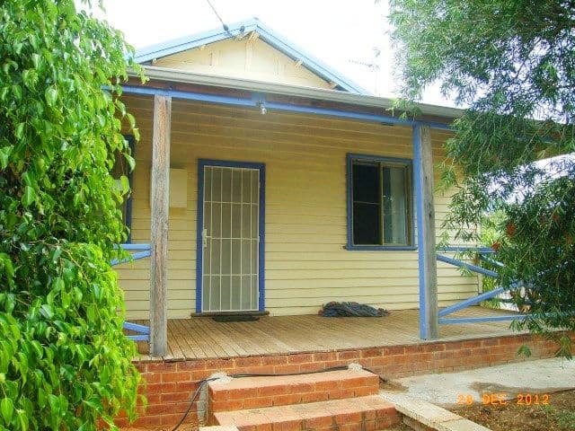 61 Waldeck, DONGARA WA 6525, Dongara - Image 1