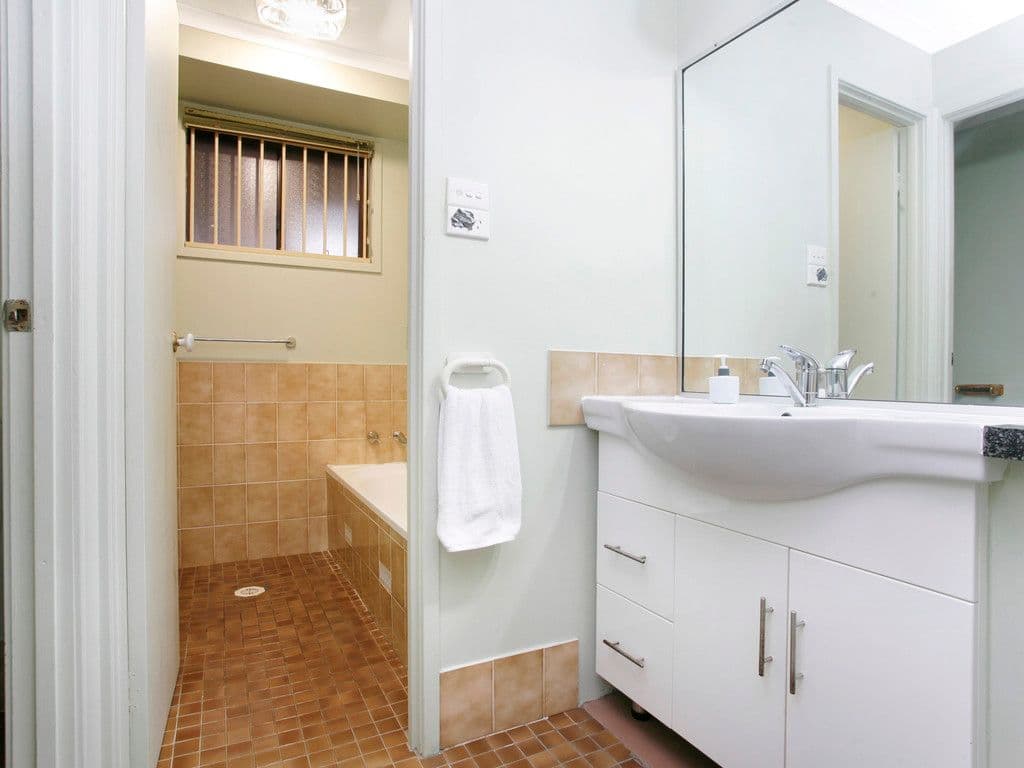 36 Pleasant Street, Bossley Park - Thumbnail 6