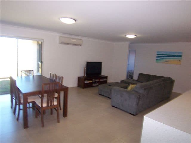 14  Barambah Street, GLENVALE QLD 4350, Glenvale - Thumbnail 3