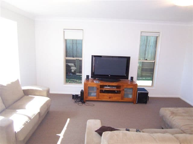14  Barambah Street, GLENVALE QLD 4350, Glenvale - Thumbnail 4