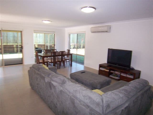 14  Barambah Street, GLENVALE QLD 4350, Glenvale - Thumbnail 5