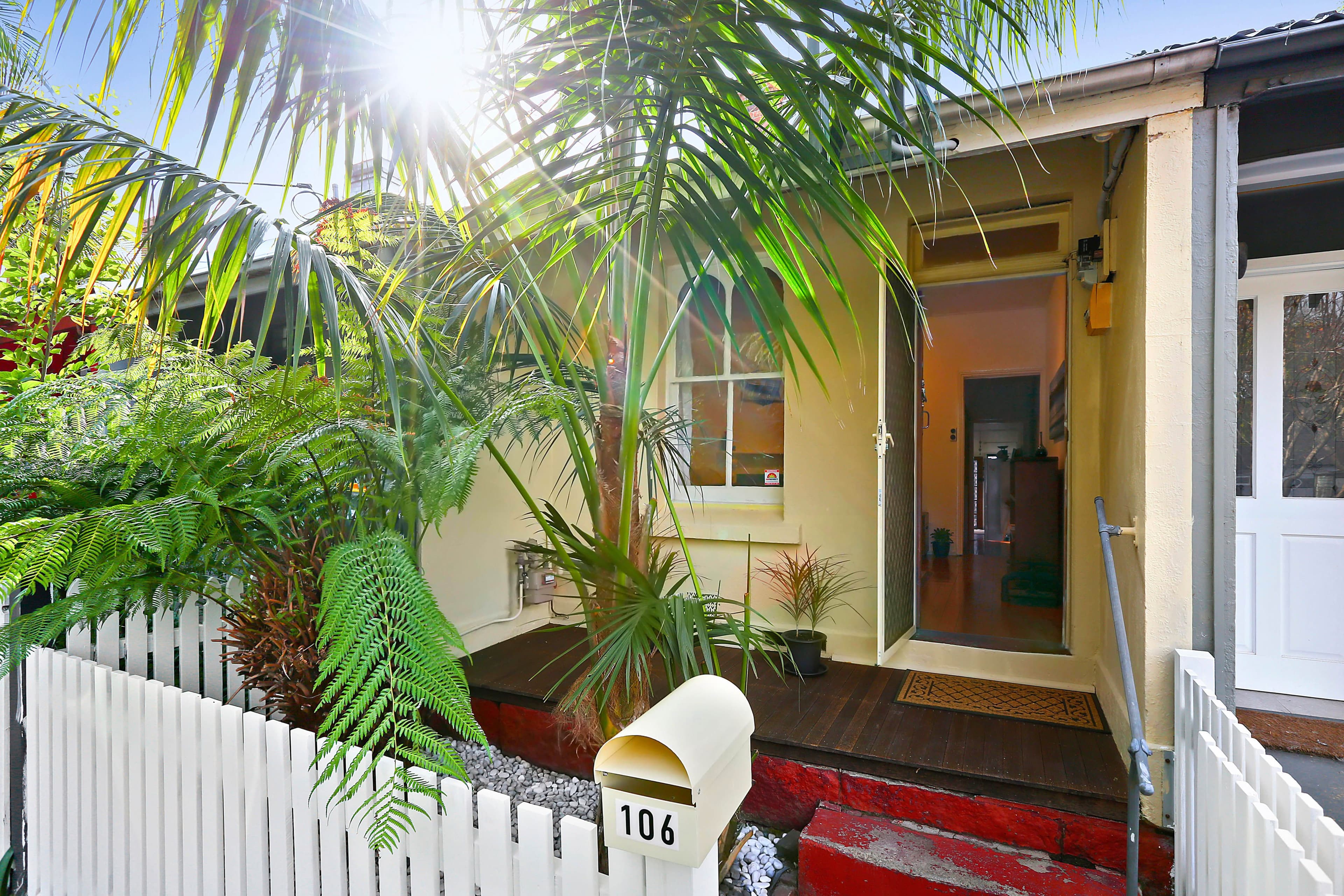 106 Simmons Street, Enmore - Image 1