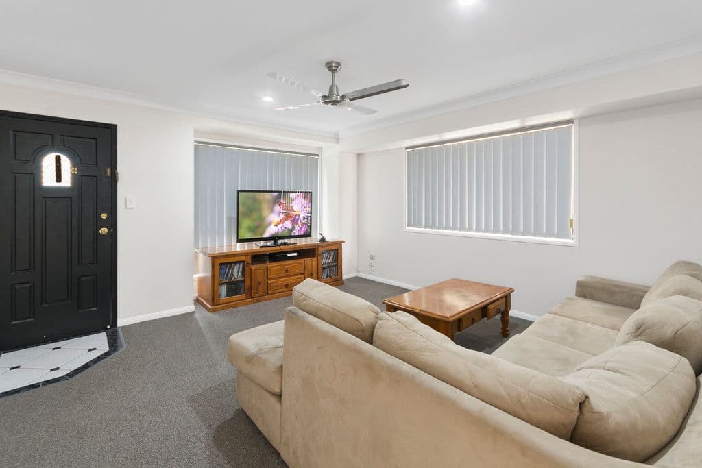 5 Pintail Crescent, Forest Lake QLD 4078, Forest Lake - Thumbnail 3