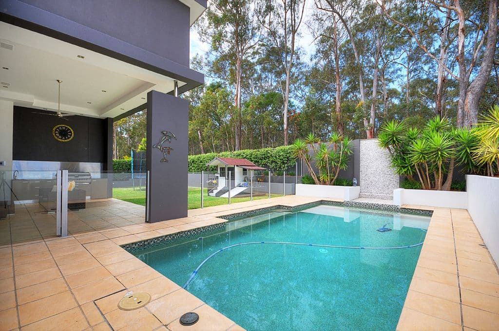 129 Arun Drive, Arundel QLD 4214, Arundel - Thumbnail 2