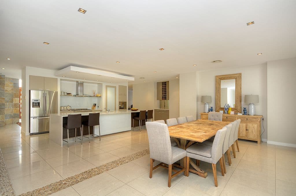 129 Arun Drive, Arundel QLD 4214, Arundel - Thumbnail 4