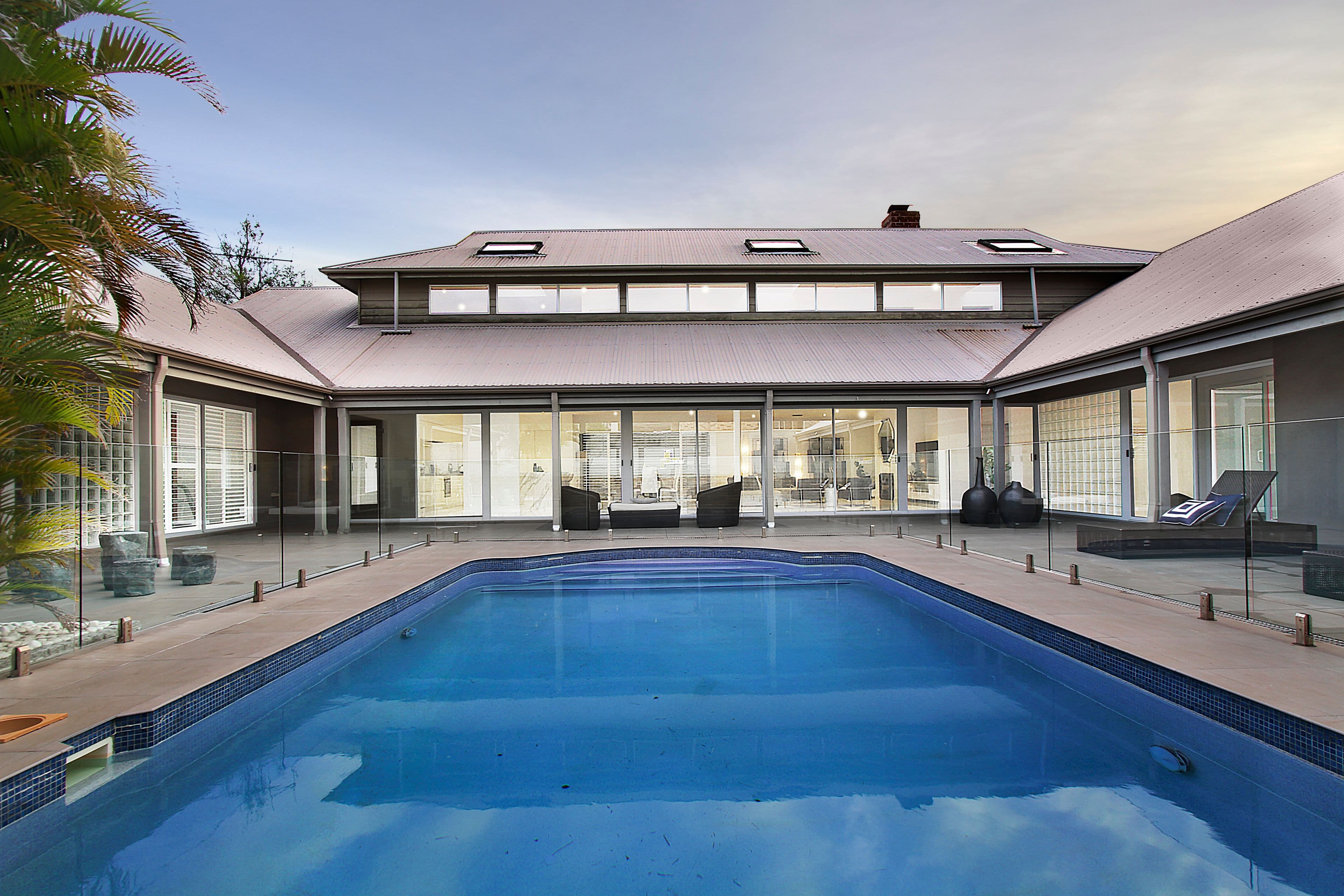 16 Withers Place, Abbotsbury - Thumbnail 2