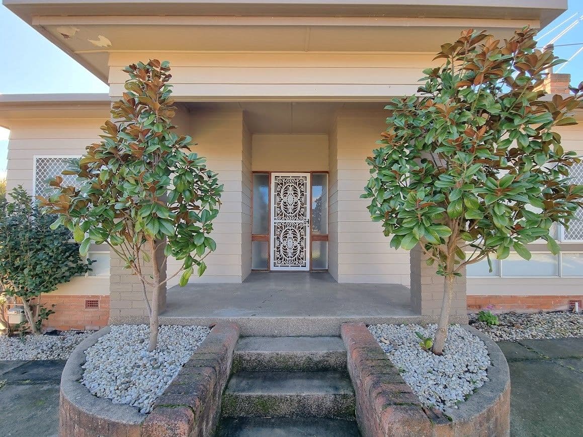 155 Hanley Street, Gundagai NSW 2722, Gundagai - Thumbnail 2