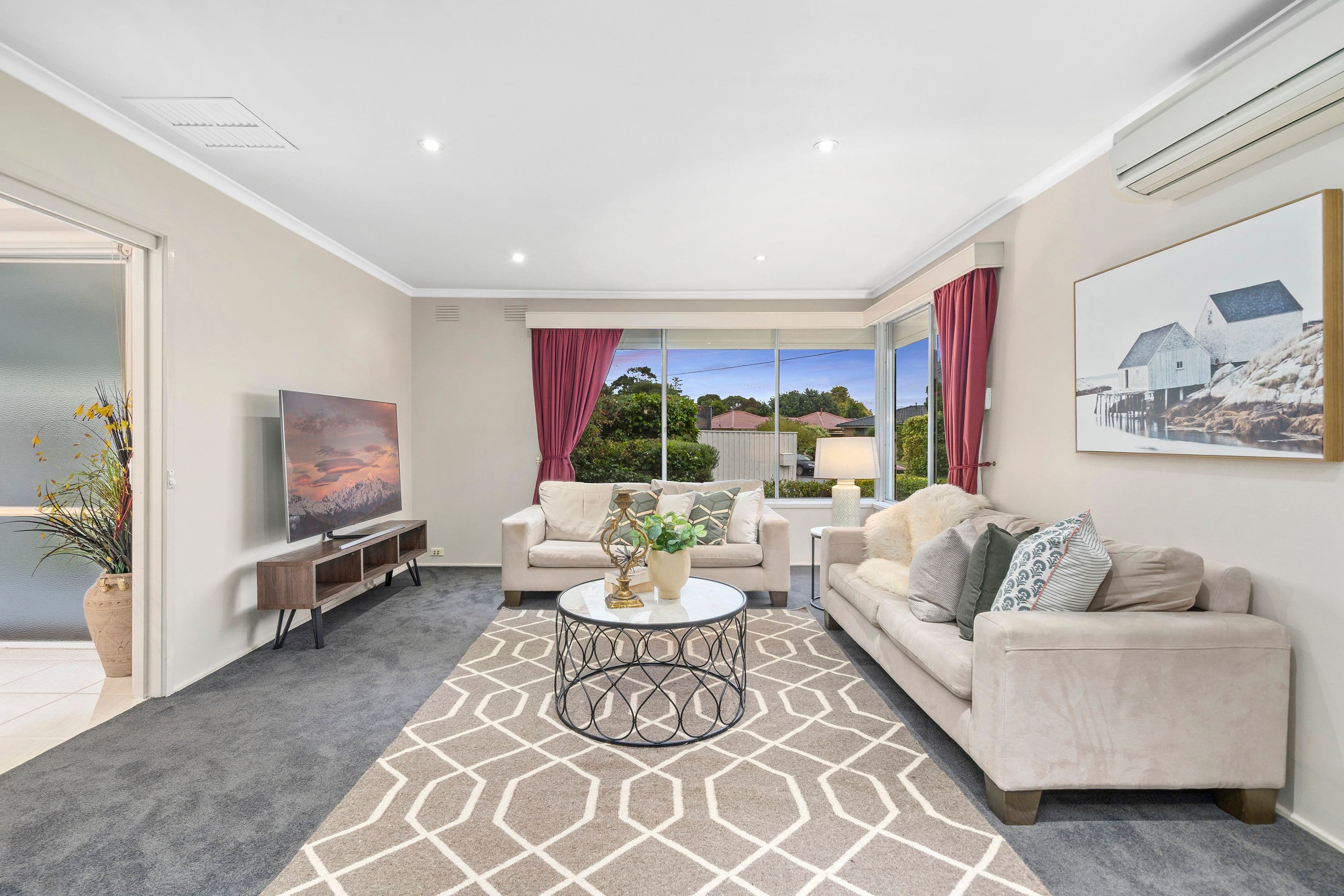 33 Hawthorn Crescent, Churchill VIC 3842, Churchill - Thumbnail 2
