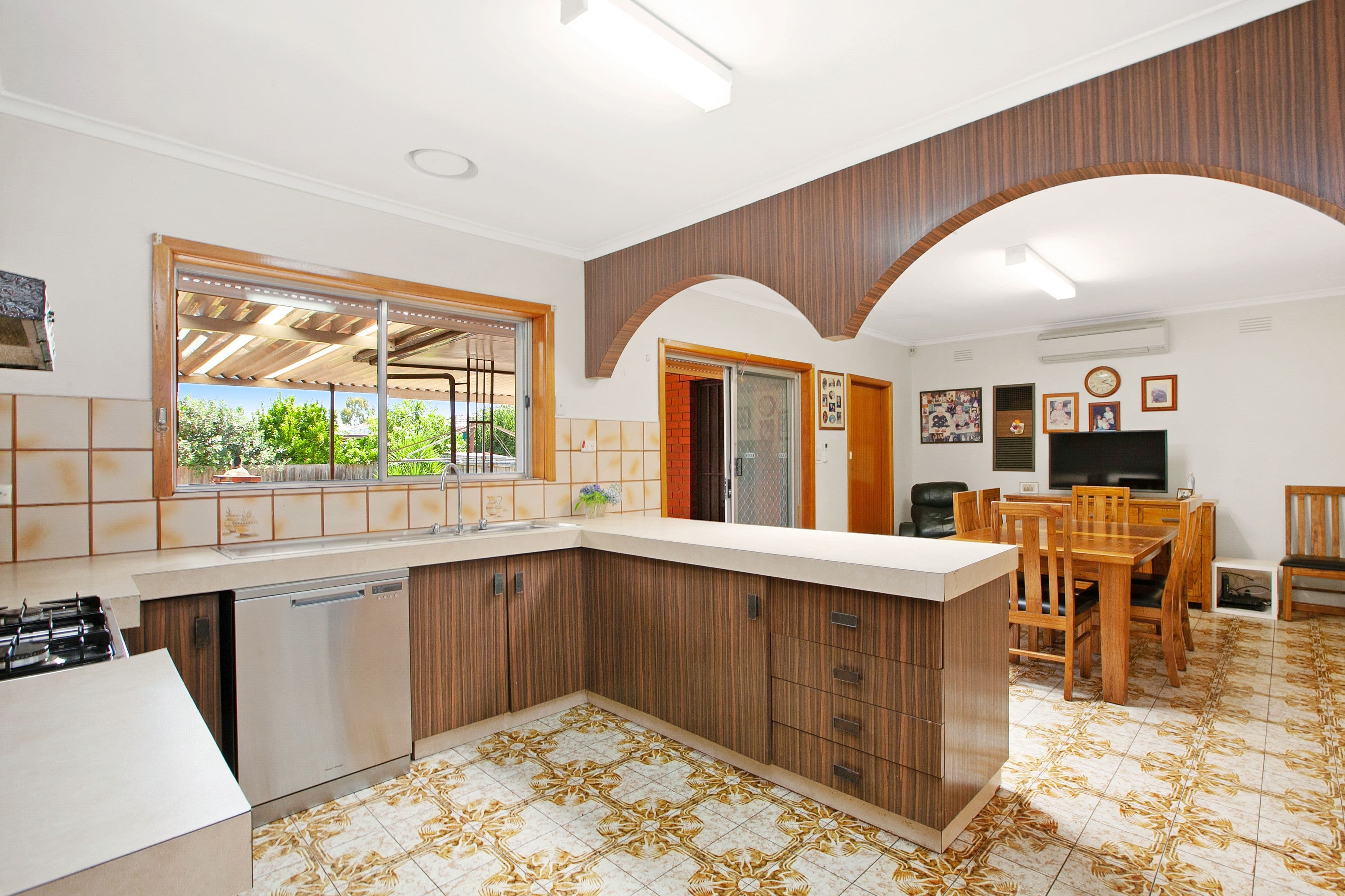 19 Don Street, Reservoir VIC 3073, Reservoir - Thumbnail 4