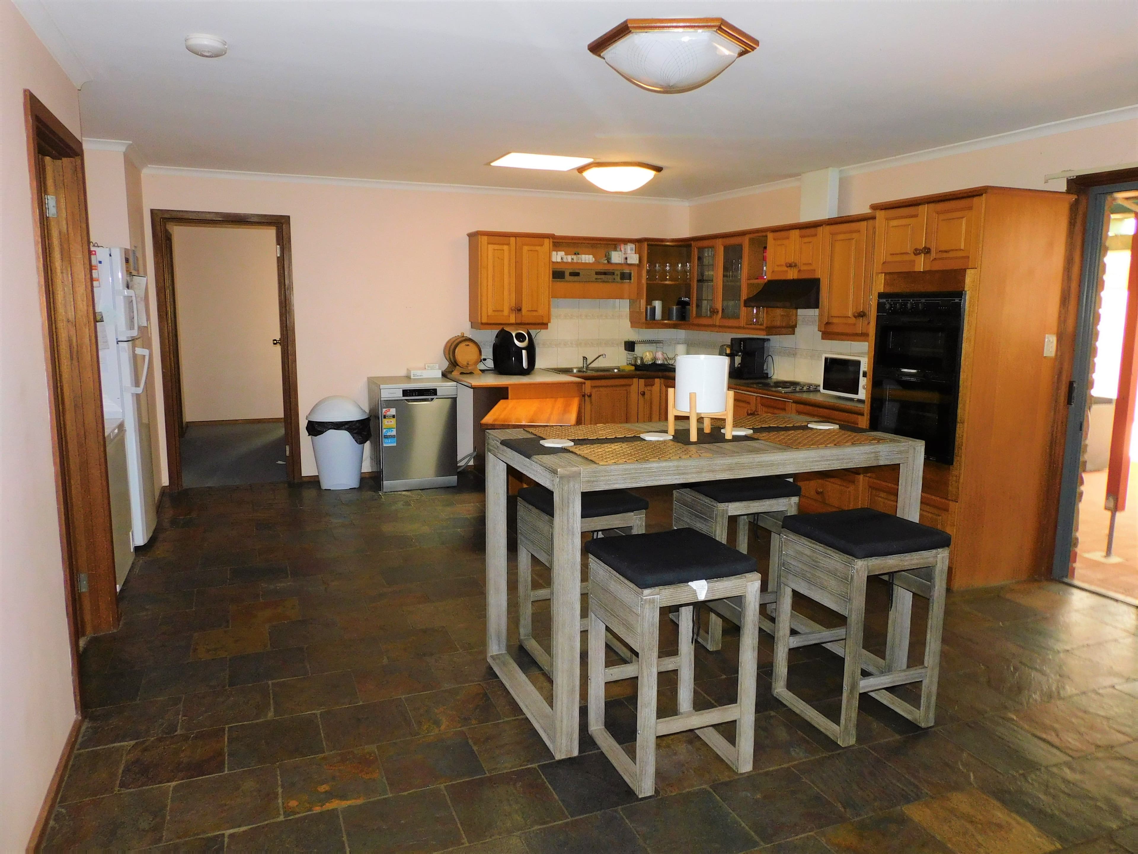 10 Albert Parade, Bordertown SA 5268, Bordertown - Thumbnail 7