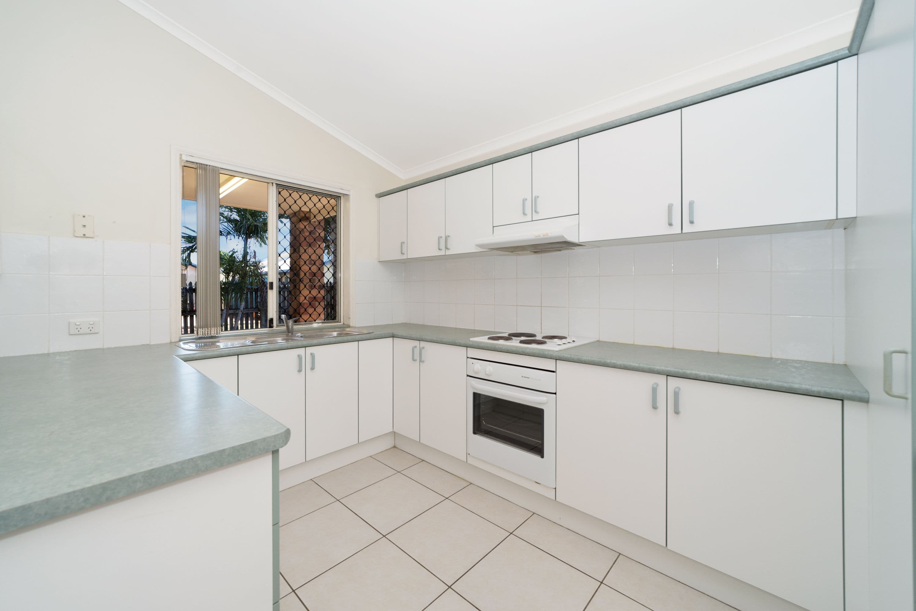 6 Torenia Close, Kirwan QLD 4817, Kirwan - Thumbnail 6