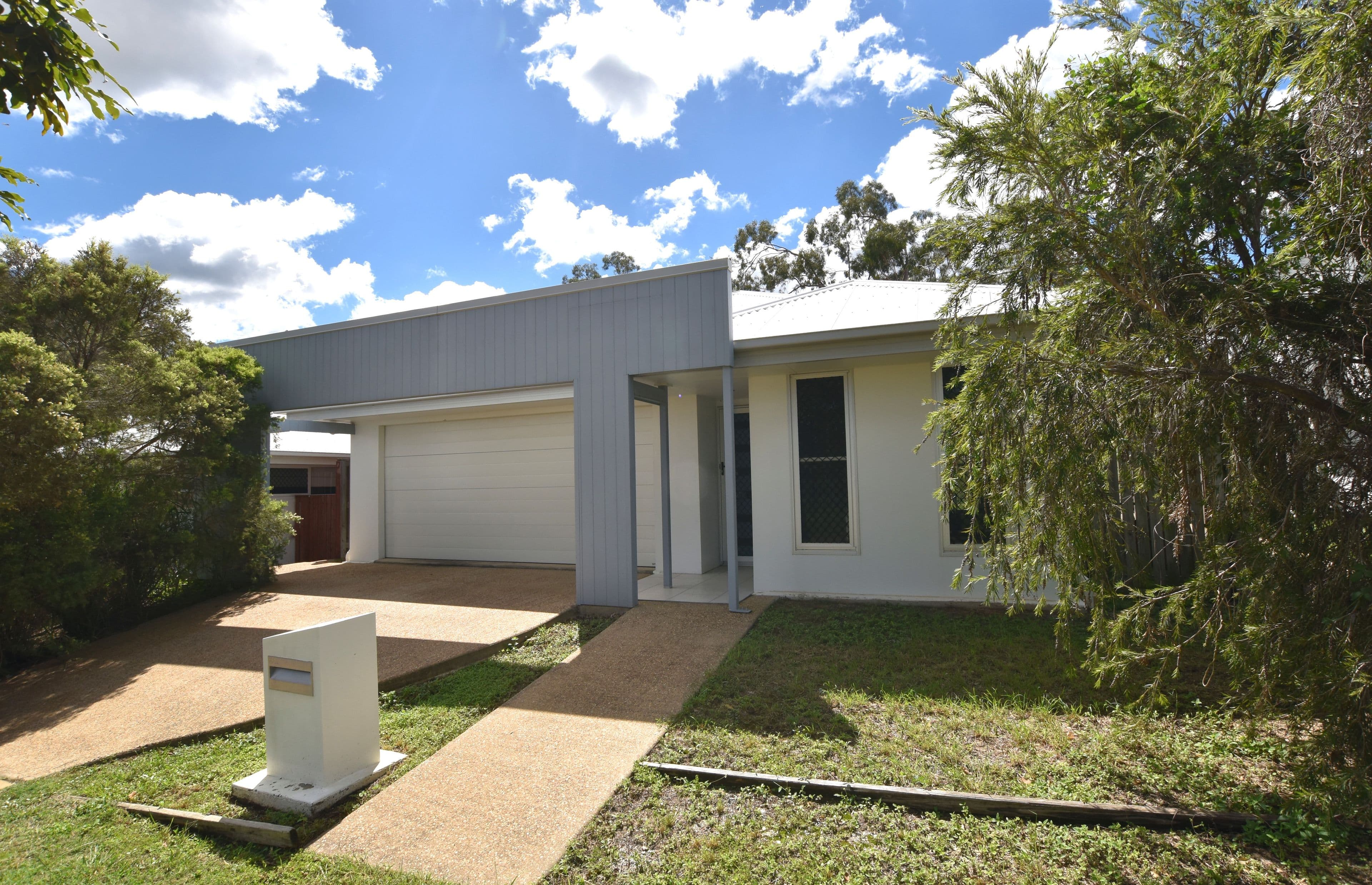 38 Christina Road, Clinton QLD 4680, Clinton - Thumbnail 2