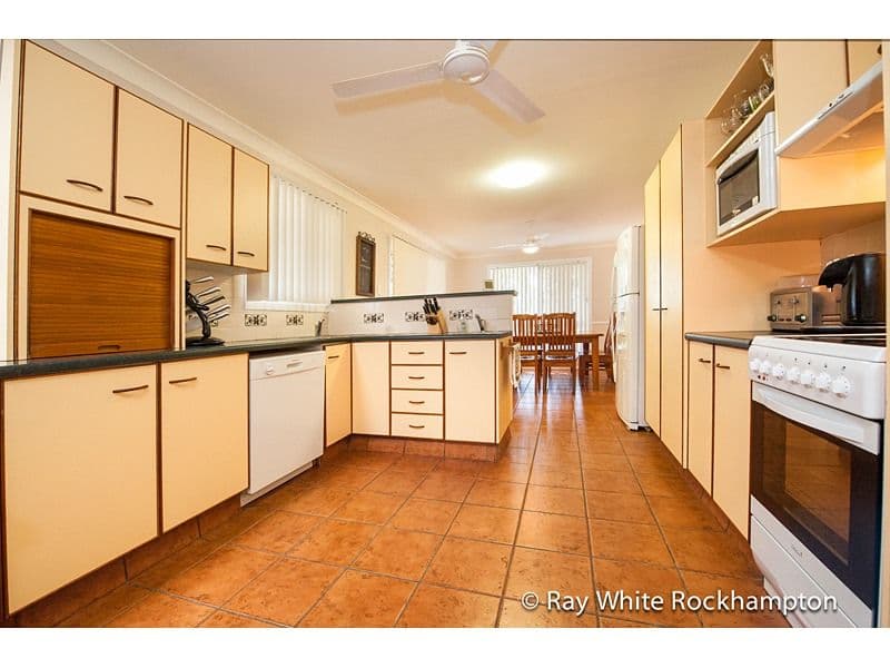 34 Julie Ann Drive, Glendale QLD 4711, Glendale - Thumbnail 3