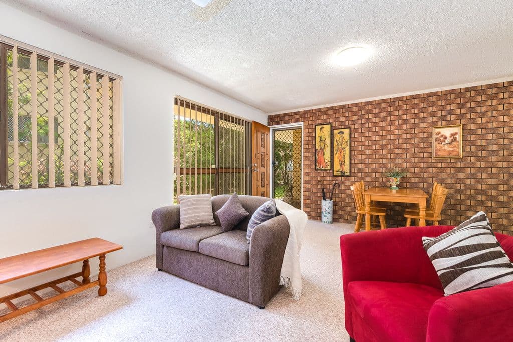 61 Bayview Street, Runaway Bay QLD 4216, Runaway Bay - Thumbnail 5