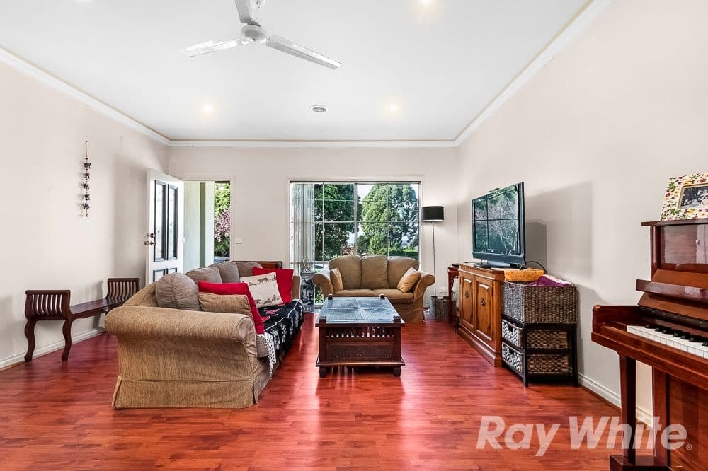 13 The Ridge, Glen Waverley VIC 3150, Glen Waverley - Thumbnail 6