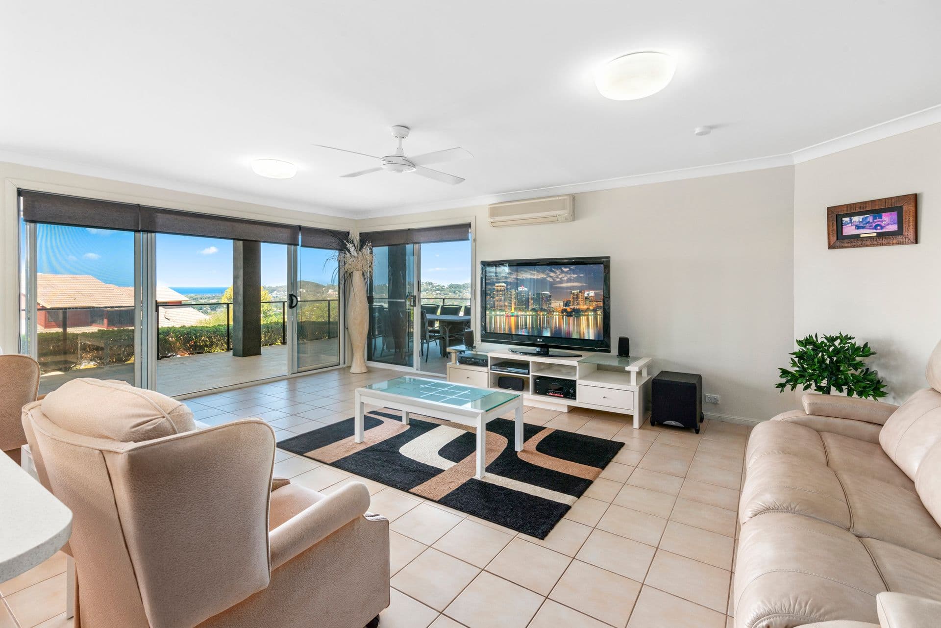 60 Doubleview Drive, Elanora QLD 4221, Elanora - Thumbnail 6