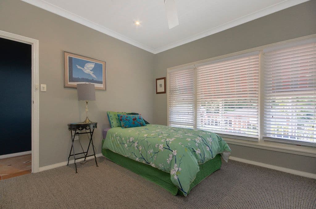 42 Garden Avenue, FIGTREE NSW 2525, Figtree - Thumbnail 8