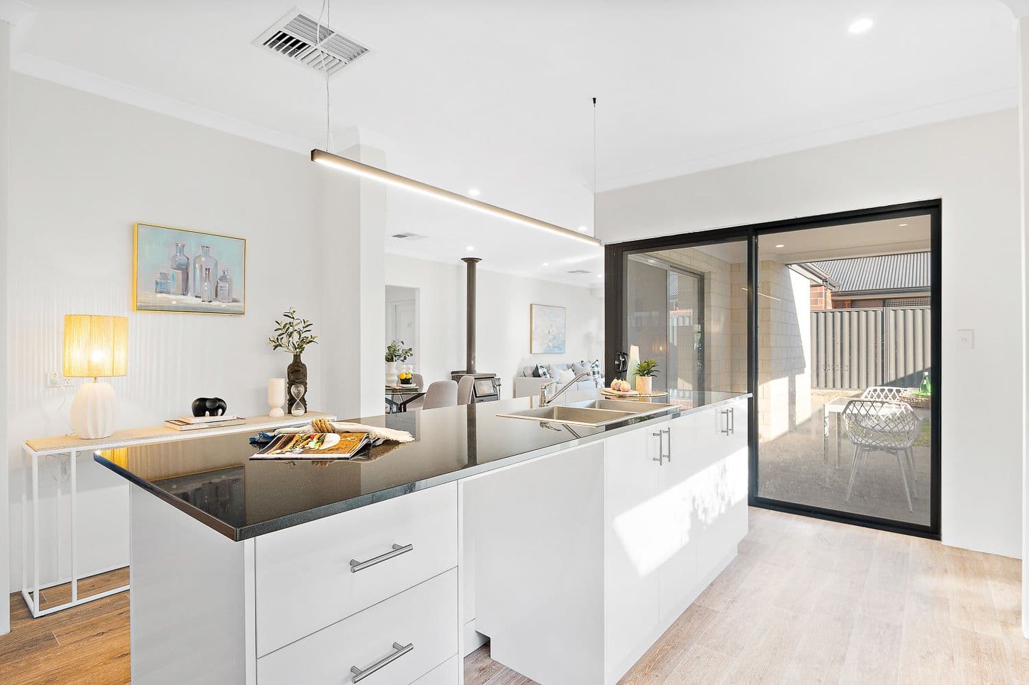 82 Windermere Boulevard, Aveley WA 6069, Aveley - Thumbnail 6