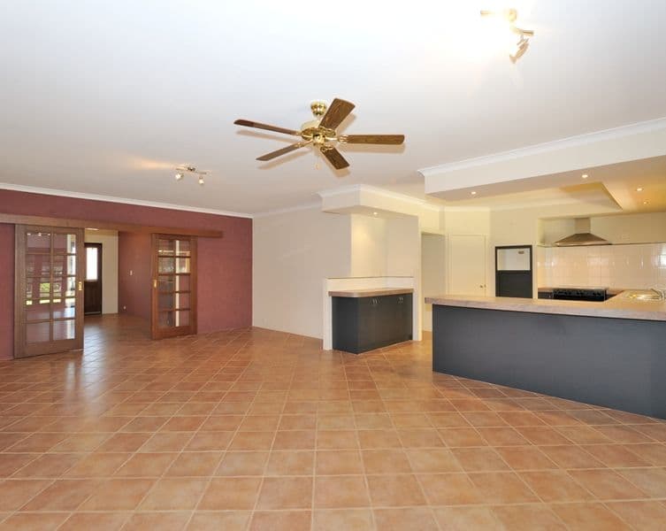 12 Riviera Vista, PORT KENNEDY WA 6172, Port Kennedy - Thumbnail 2