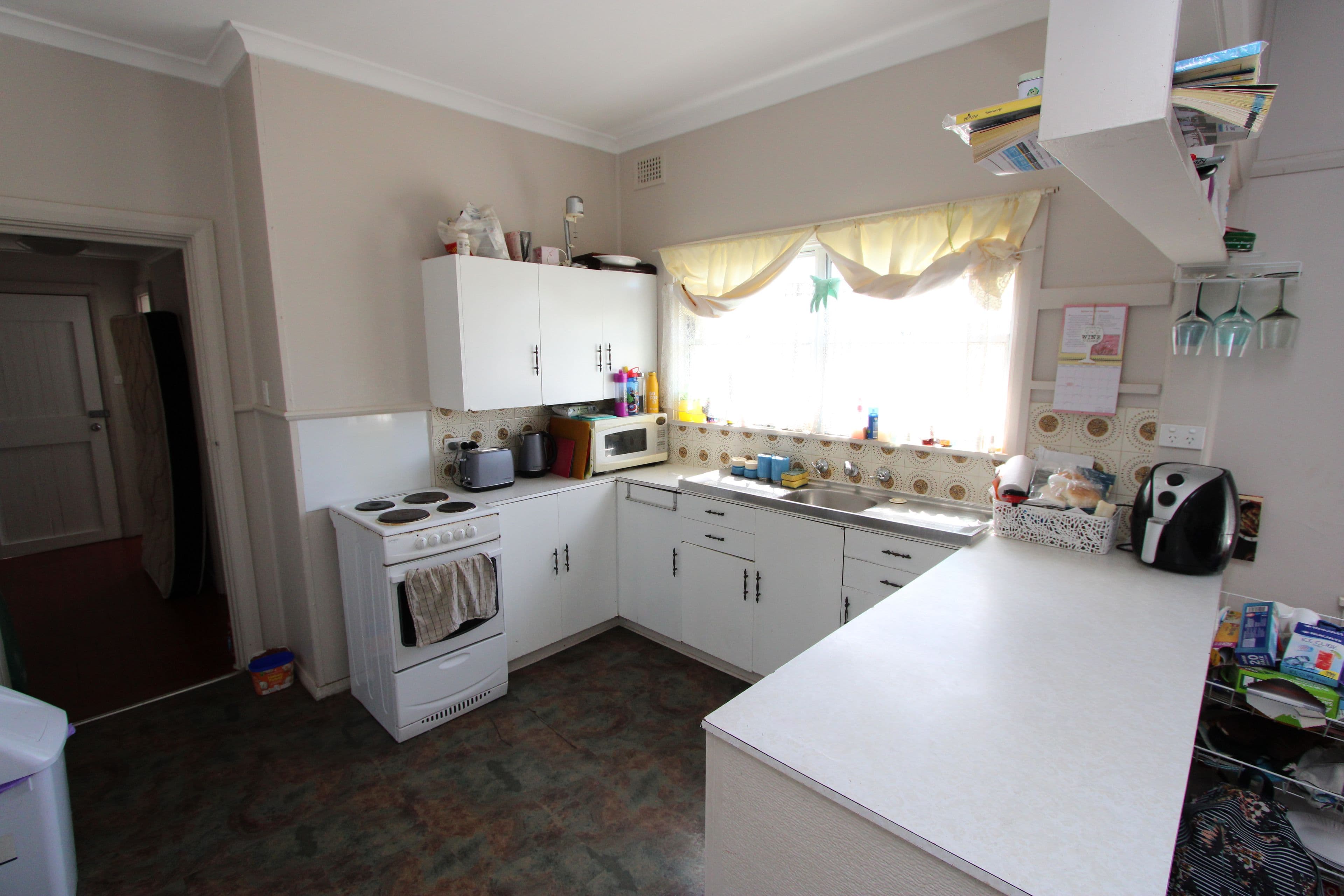 98 Evans Street, Inverell NSW 2360, Inverell - Thumbnail 3