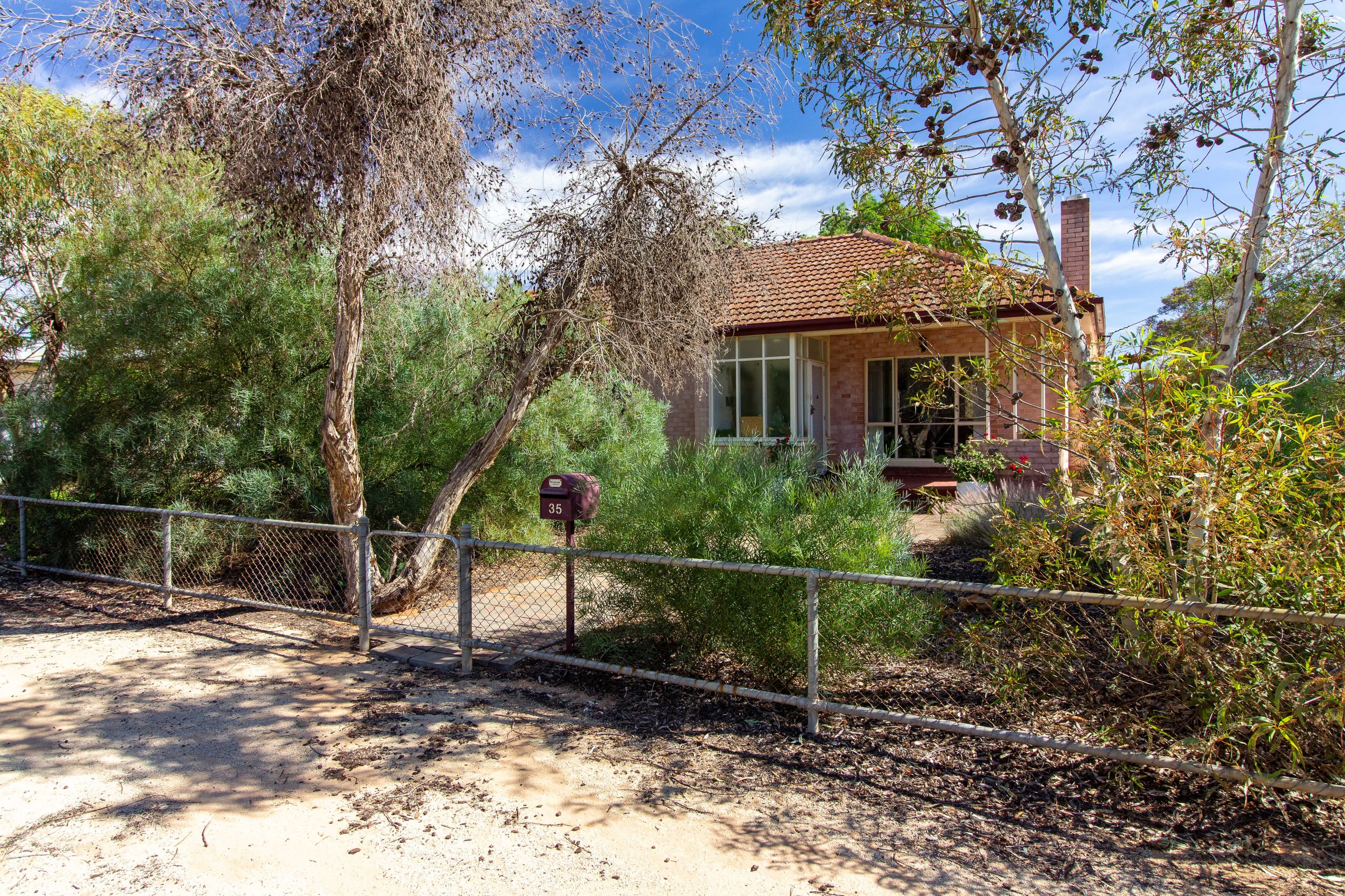 35 Kokoda Terrace, Loxton SA 5333, Loxton - Thumbnail 2