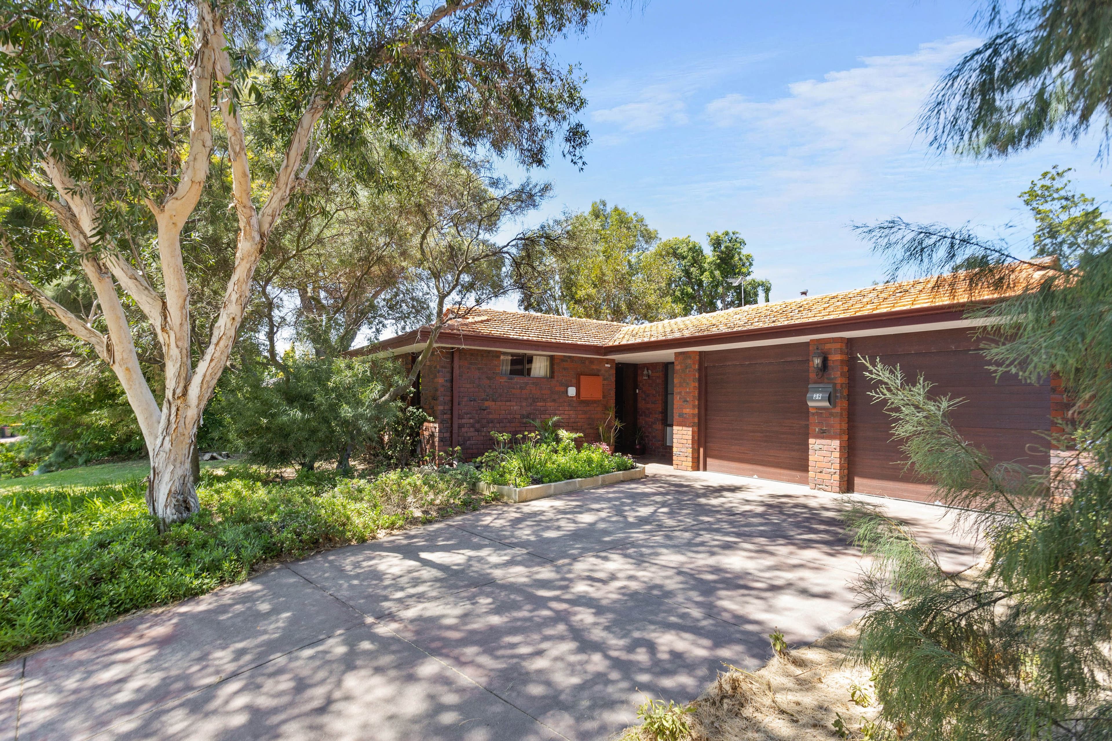 39 Braden Way, Marmion WA 6020, Marmion - Thumbnail 2