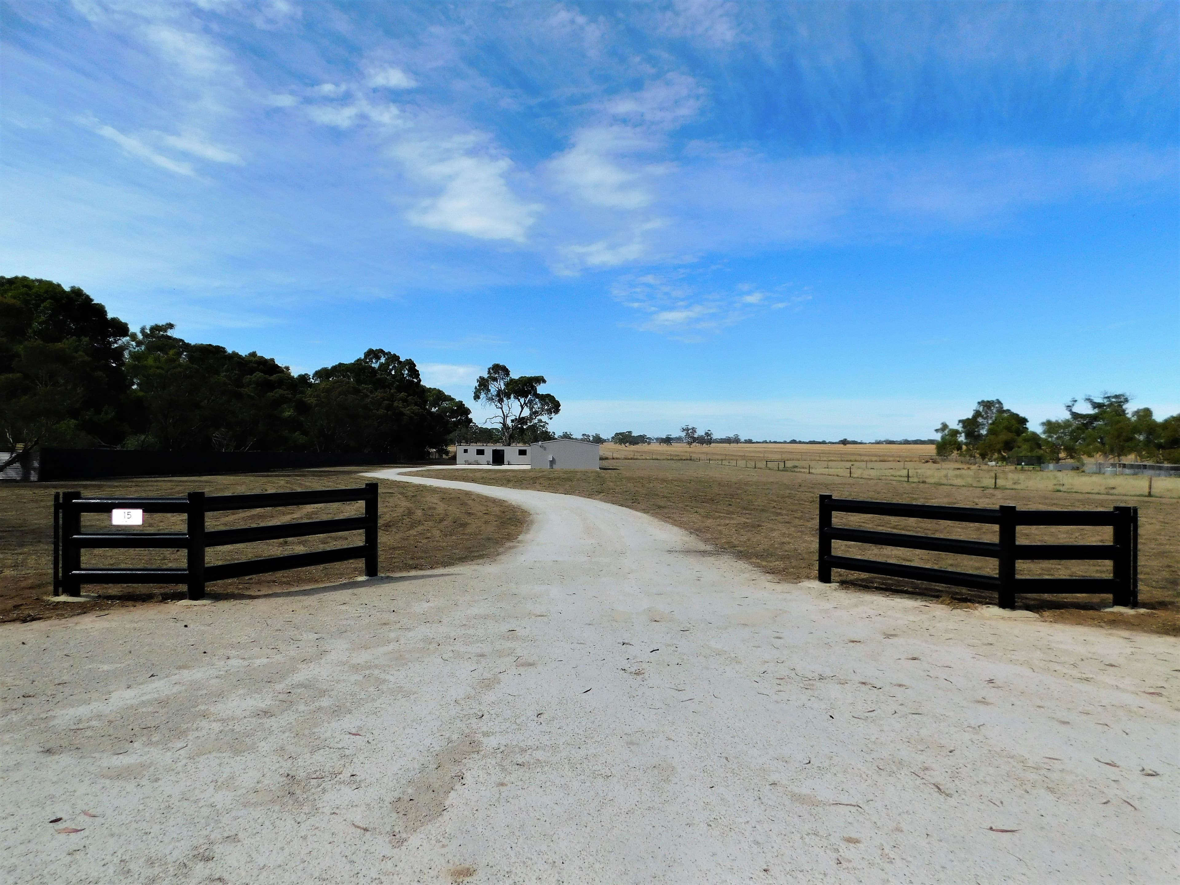 15 Oatmill Road, Bordertown SA 5268, Bordertown - Image 1