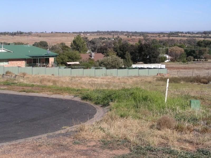 Lot 16  Highland Avenue, PARKES NSW 2870, Parkes - Image 1