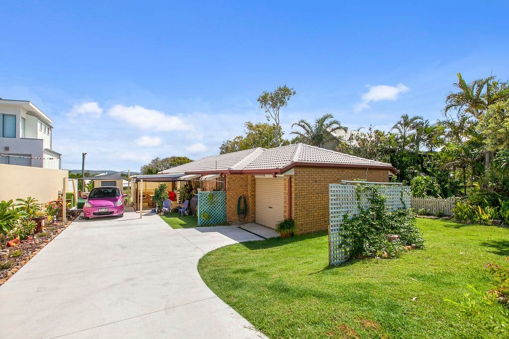 25 Lorilet Street, Peregian Beach QLD 4573, Peregian Beach - Thumbnail 2