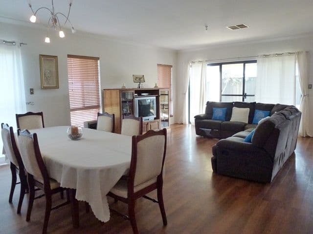 33 Nocturne Rise, BULLSBROOK WA 6084, Bullsbrook - Thumbnail 5