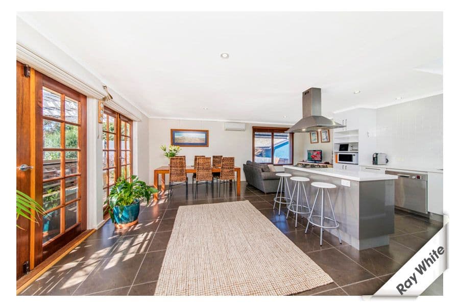 6 Roberts Street, Macquarie ACT 2614, Macquarie - Image 1