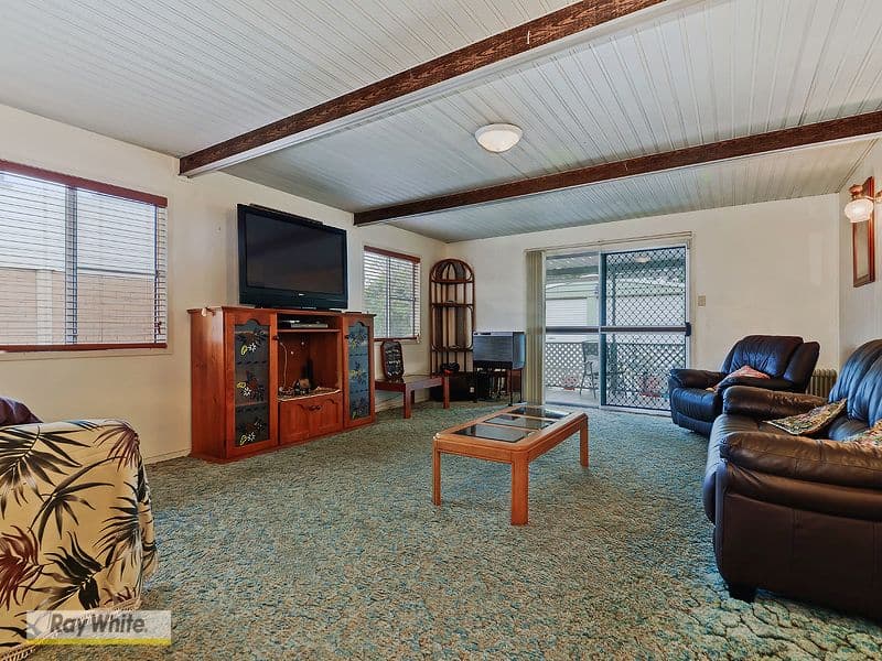 15 Essey Street, CLONTARF QLD 4019, Clontarf - Thumbnail 2