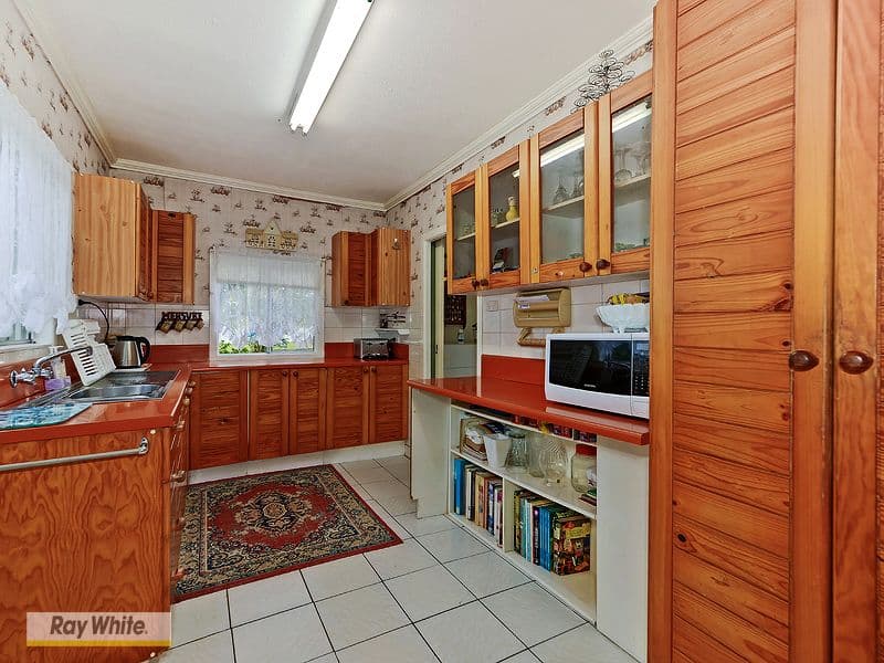 15 Essey Street, CLONTARF QLD 4019, Clontarf - Thumbnail 5