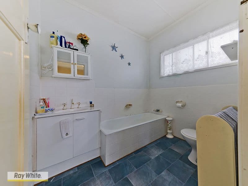 15 Essey Street, CLONTARF QLD 4019, Clontarf - Thumbnail 8
