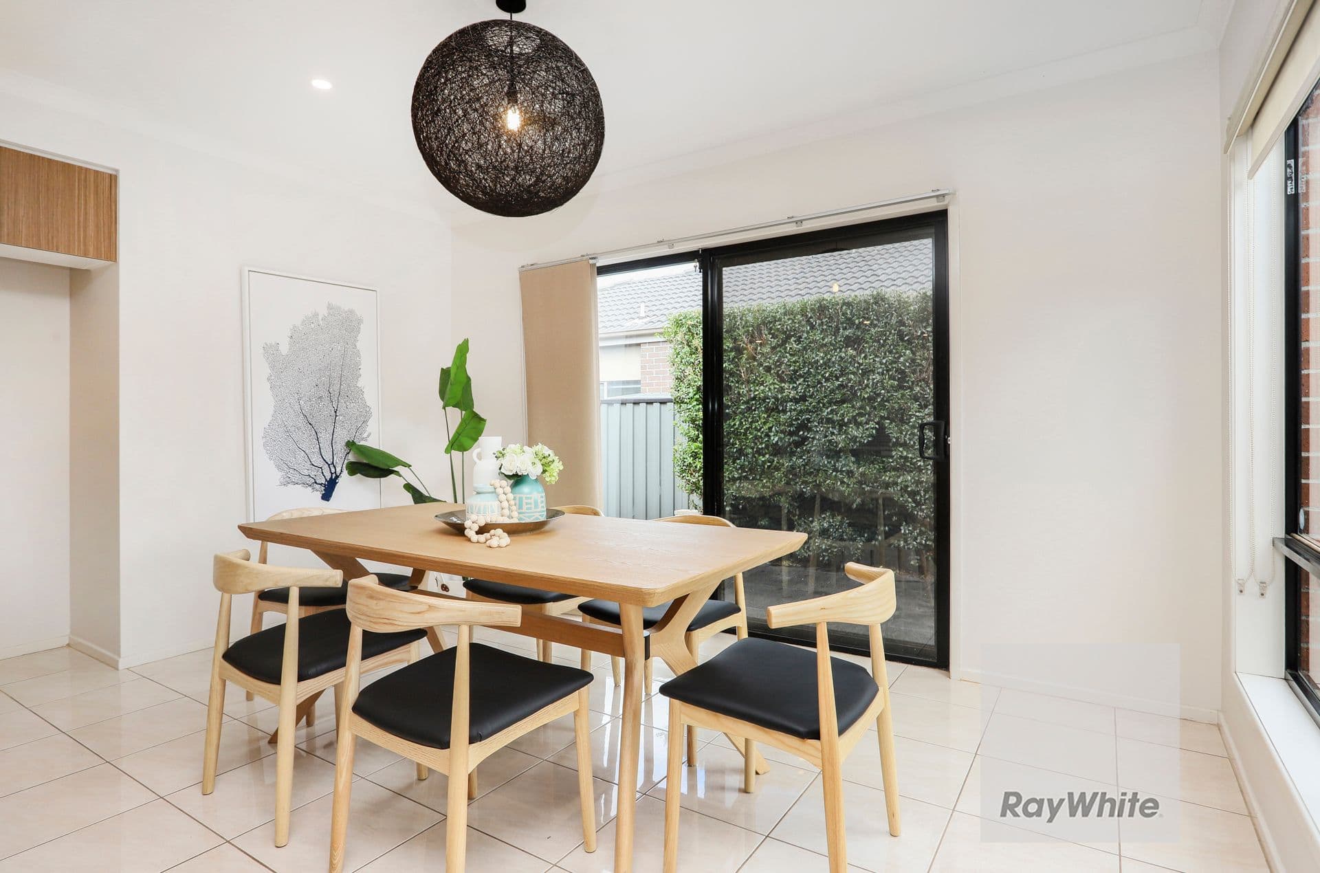 31 Greenham Avenue, Craigieburn VIC 3064, Craigieburn - Thumbnail 5