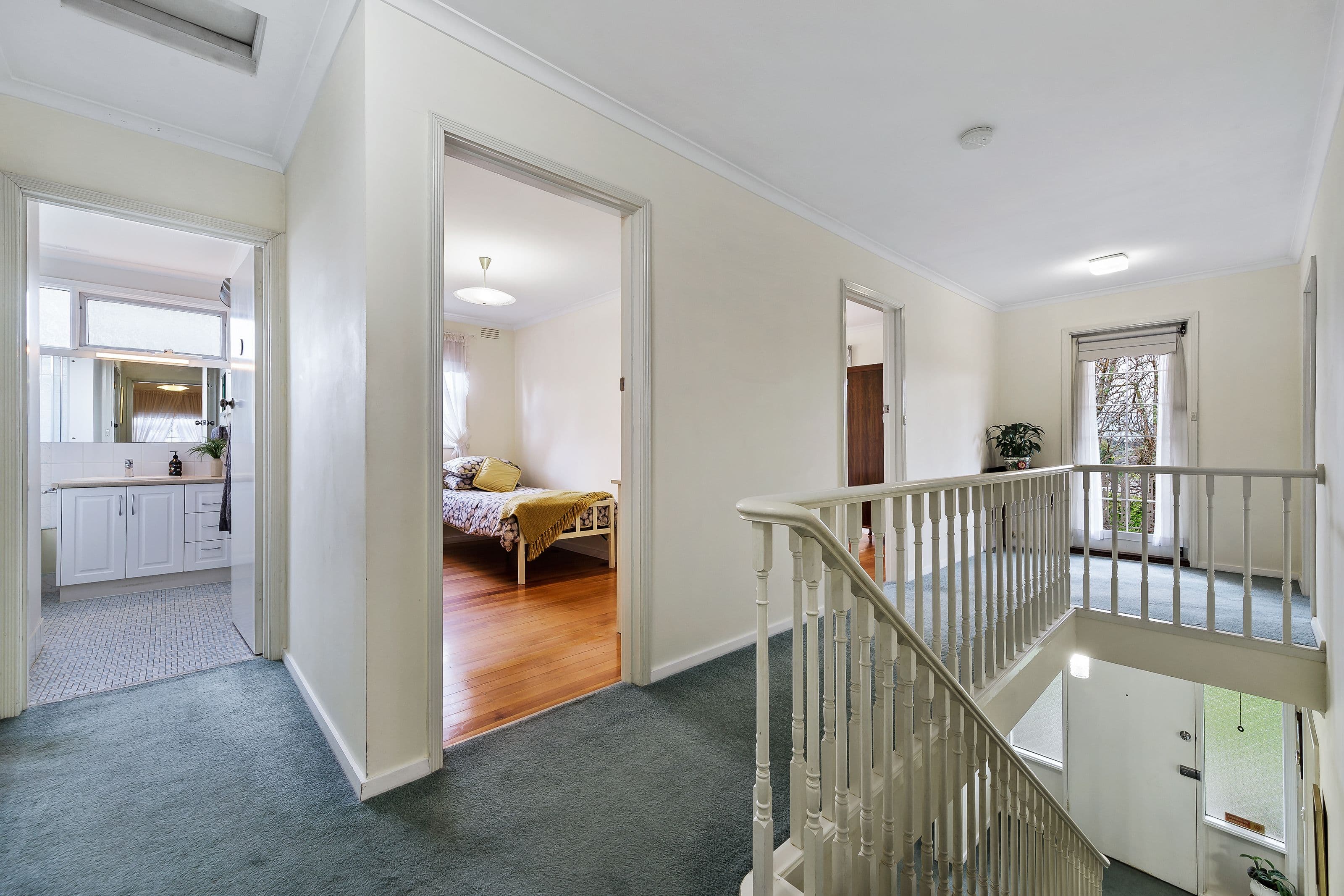 19 Blue Hills Avenue, Mount Waverley VIC 3149, Mount Waverley - Thumbnail 6